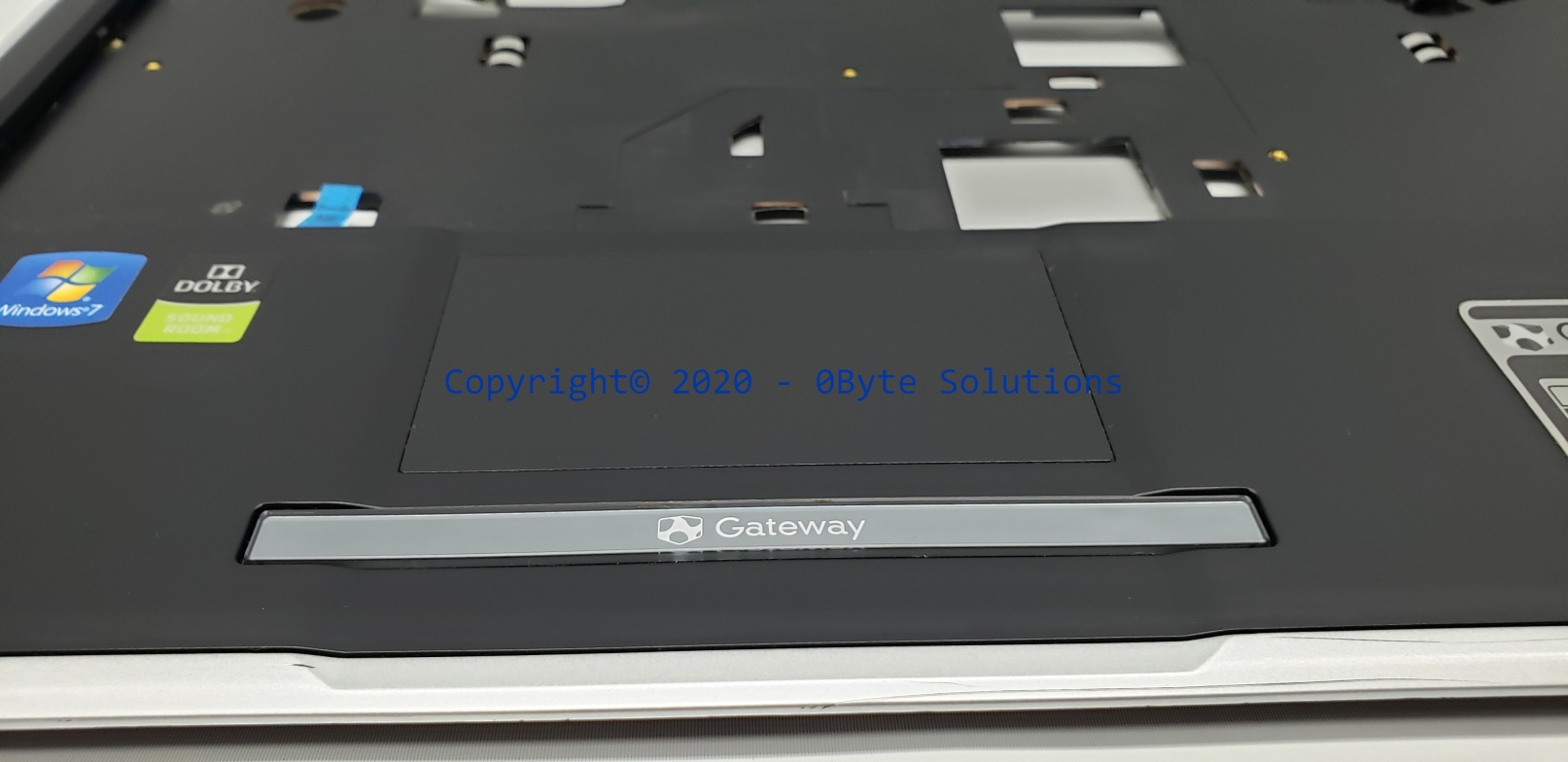 Gateway 60.4FM02.002 Plam Rest/Top Cover with Touch-Pad & Speakers