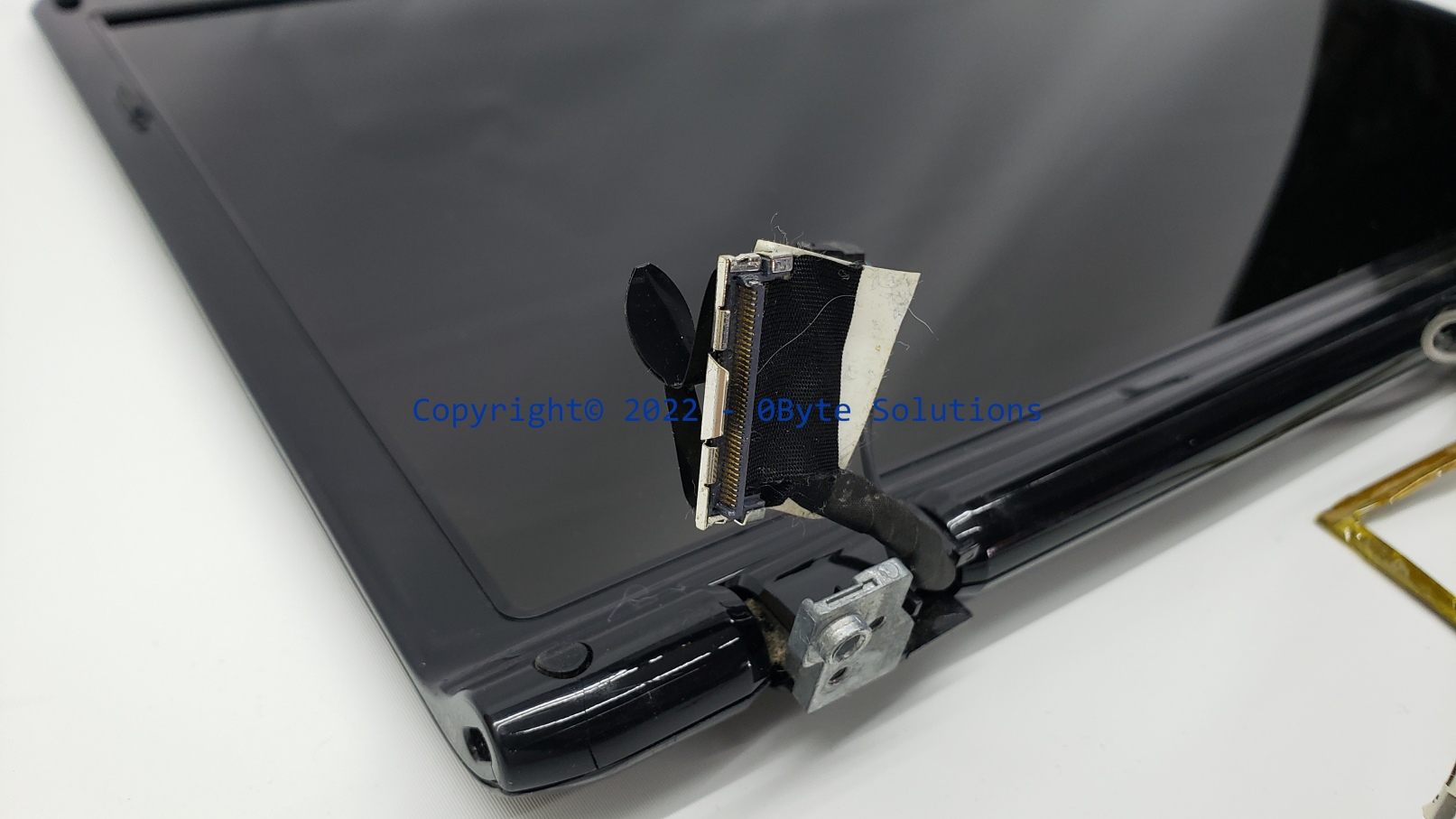 HP Pavilion DV6500 Series Screen & Lid with Cables, Webcam & WiFi Antennae