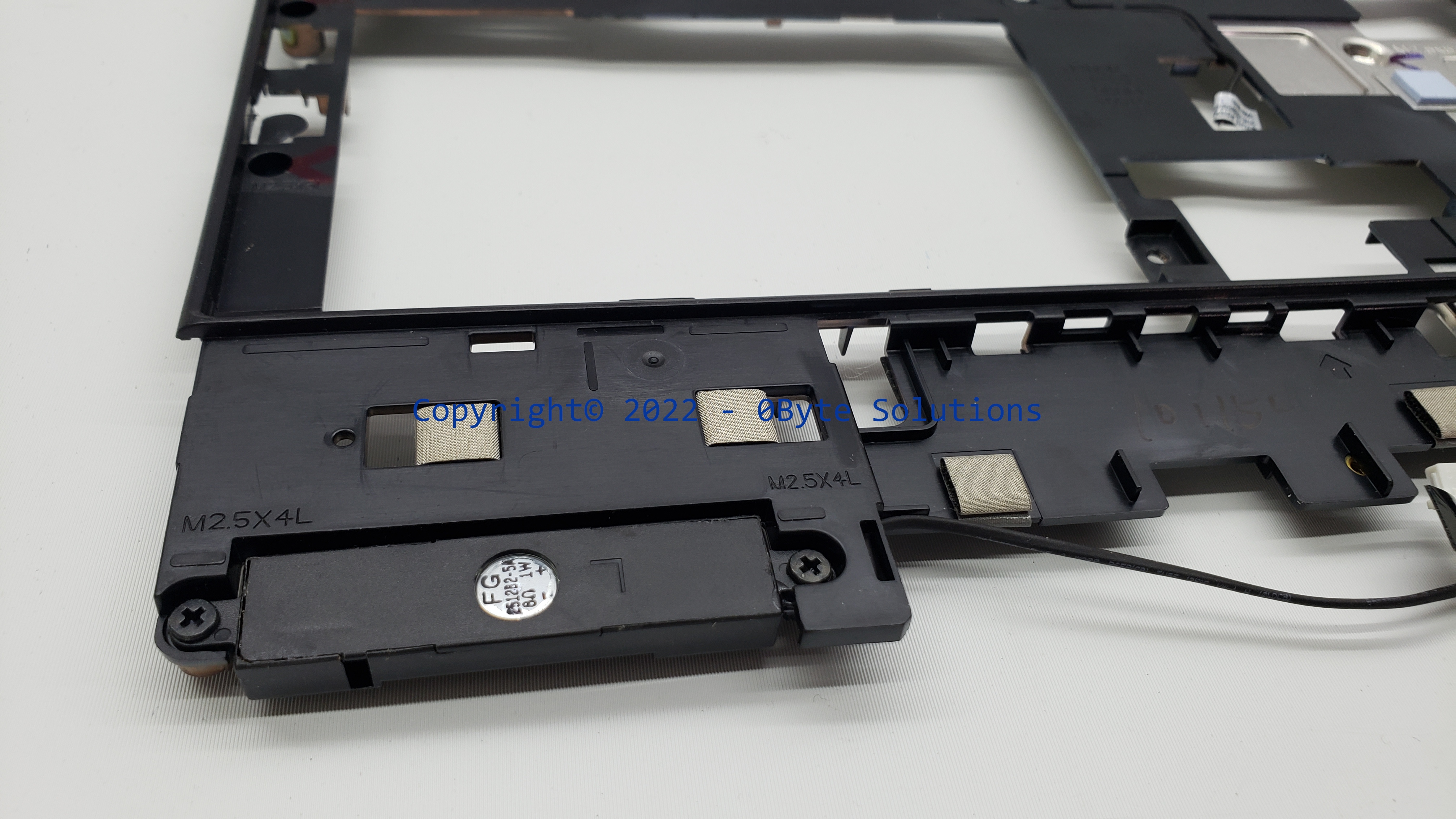 Dell 0T579P Top Cover with Speakers & Power Button
