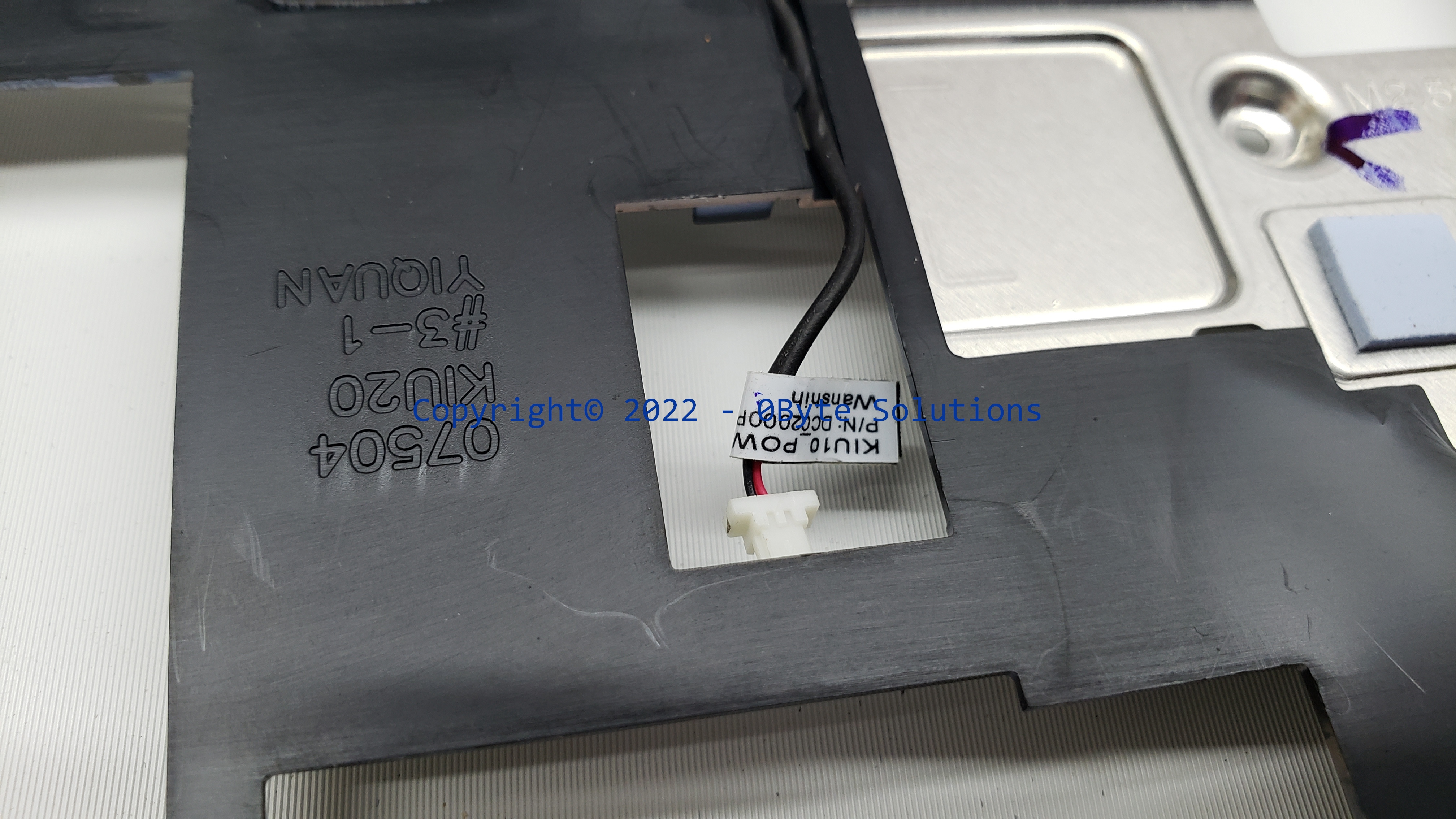 Dell 0T579P Top Cover with Speakers & Power Button