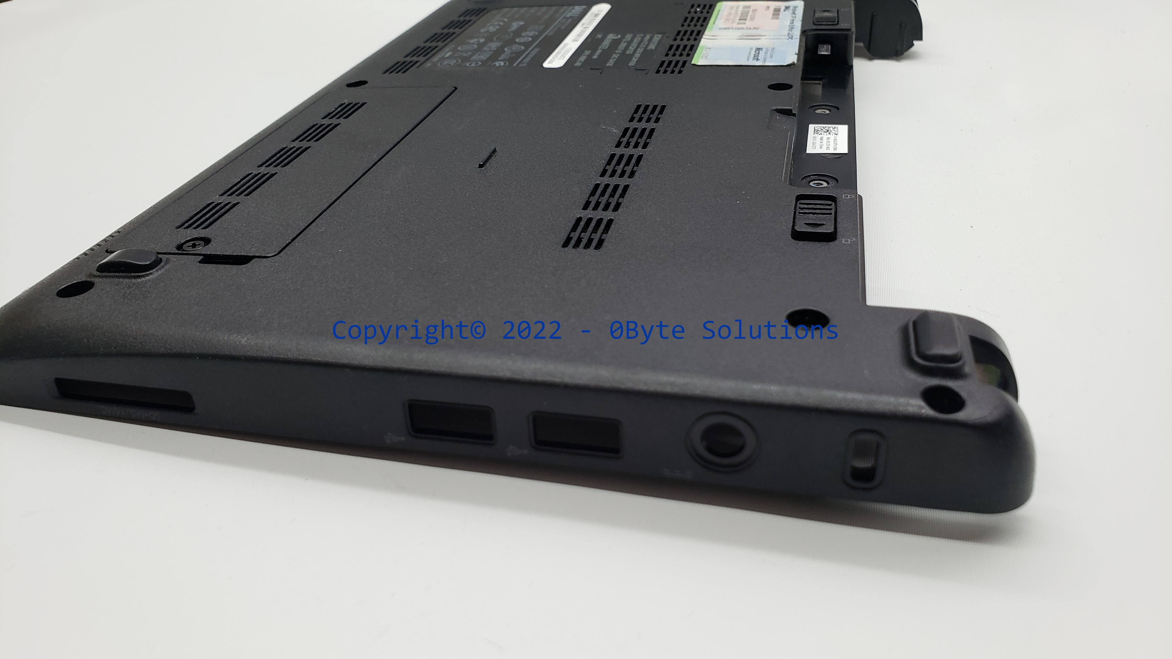 Dell 0X732R Bottom Case with Power LED