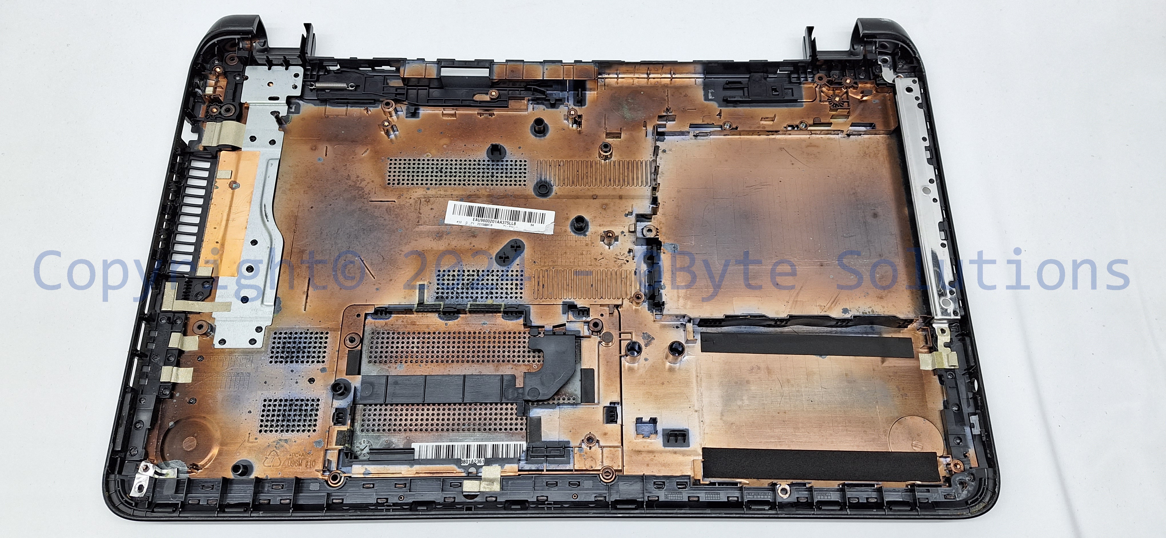 HP EAU9600201A Notebook 15-fxxx Bottom Case (Black) with RAM/WiFi Cover