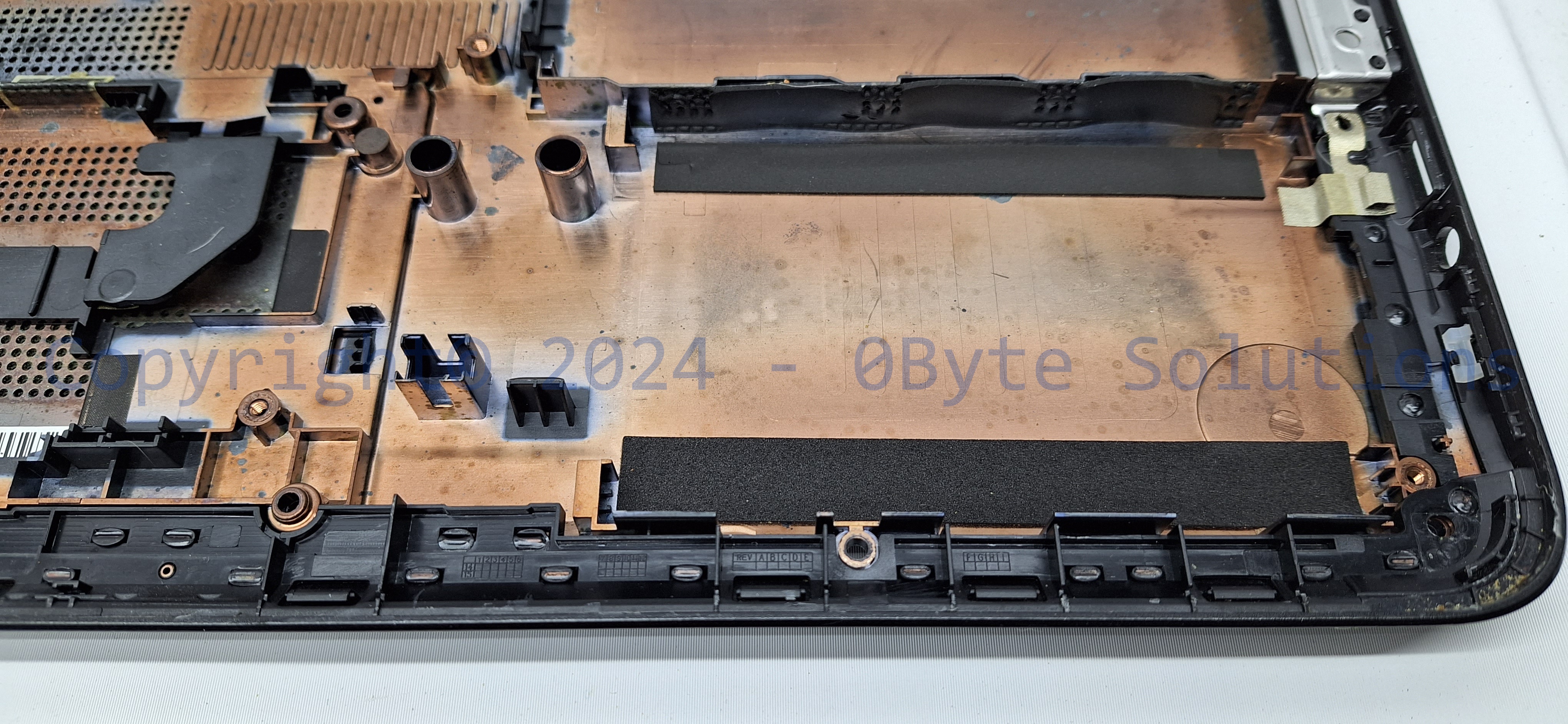 HP EAU9600201A Notebook 15-fxxx Bottom Case (Black) with RAM/WiFi Cover