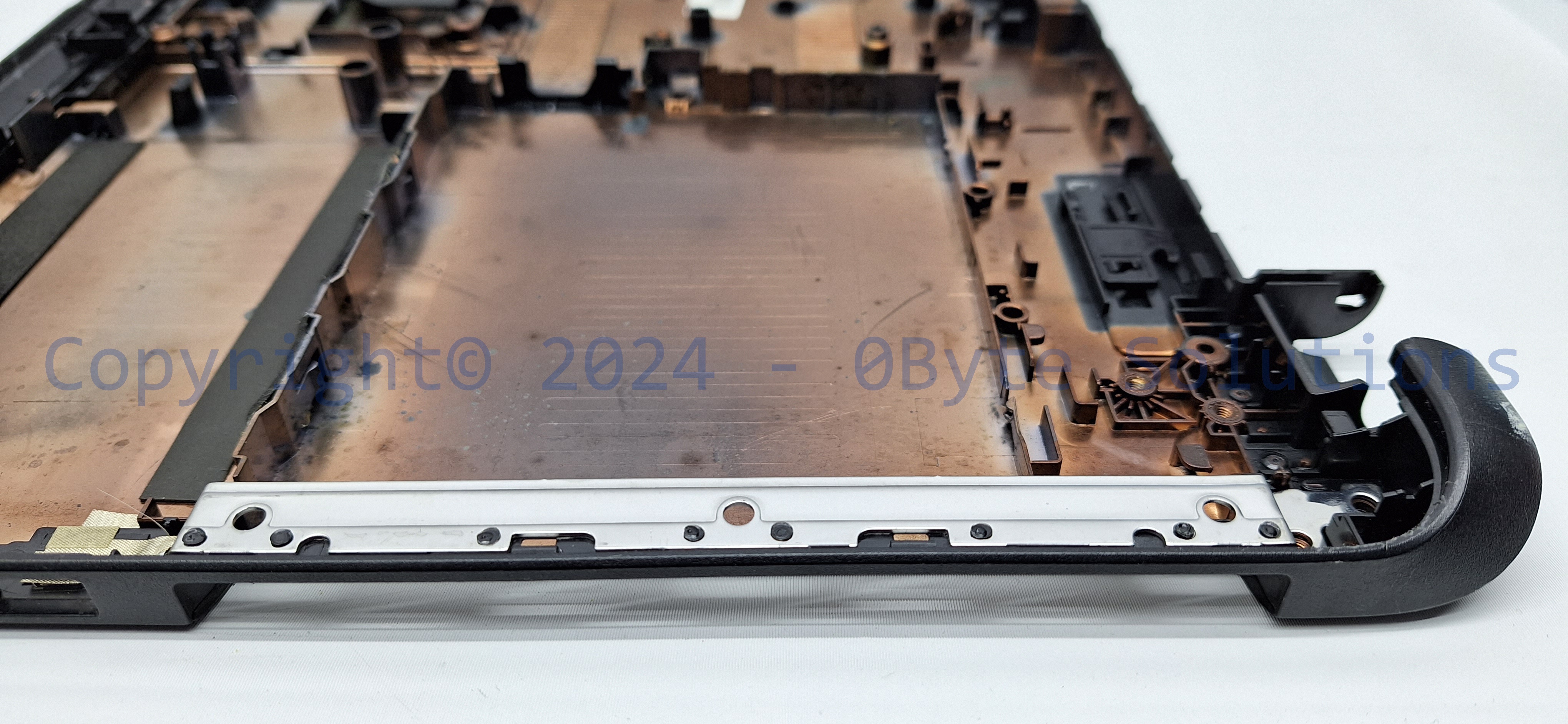 HP EAU9600201A Notebook 15-fxxx Bottom Case (Black) with RAM/WiFi Cover