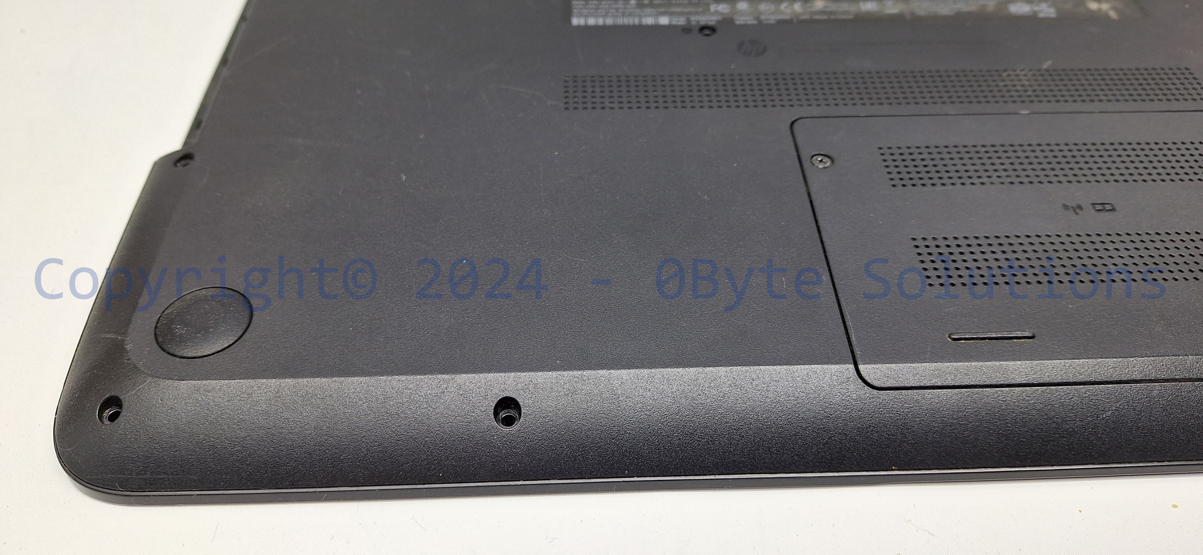 HP EAU9600201A Notebook 15-fxxx Bottom Case (Black) with RAM/WiFi Cover