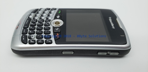 Verizon Blacberry Curve 8330C Smartphone with CD's, Charger & Case