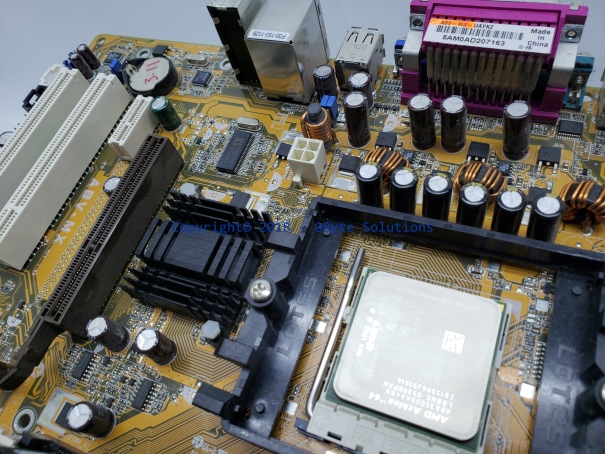 ASUS A8V-MX VIA K8M800/K8N800 CE + VT8251 Mainboard with CPU & RAM