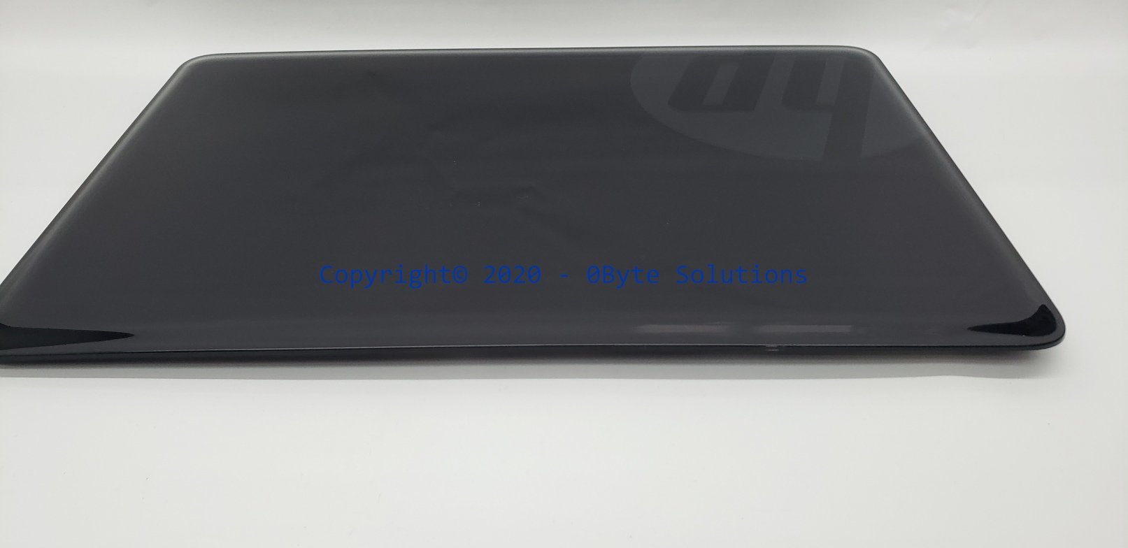 HP 689672-001 / 6070B0617001 Screen Lid with Webcam & WiFi Antennae