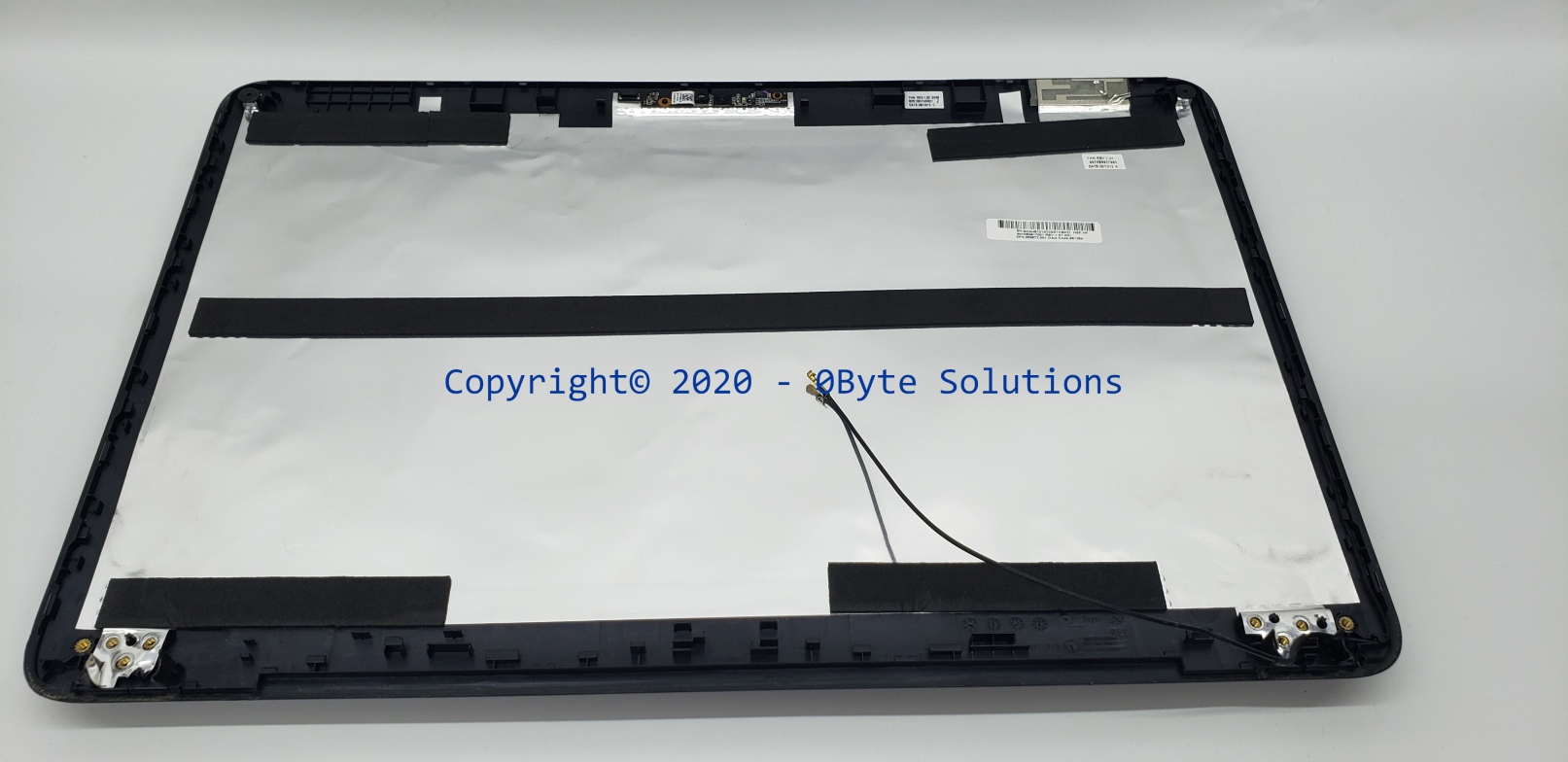 HP 689672-001 / 6070B0617001 Screen Lid with Webcam & WiFi Antennae