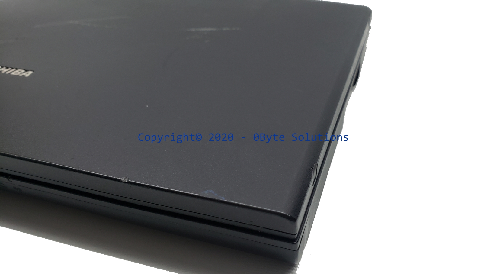 Toshiba Satellite Pro 6100 (PS610U-046T97) Notebook with CPU