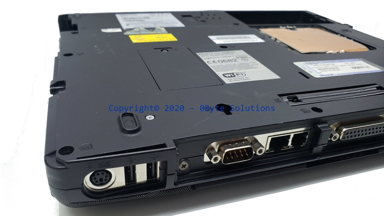 Toshiba Satellite Pro 6100 (PS610U-046T97) Notebook with CPU