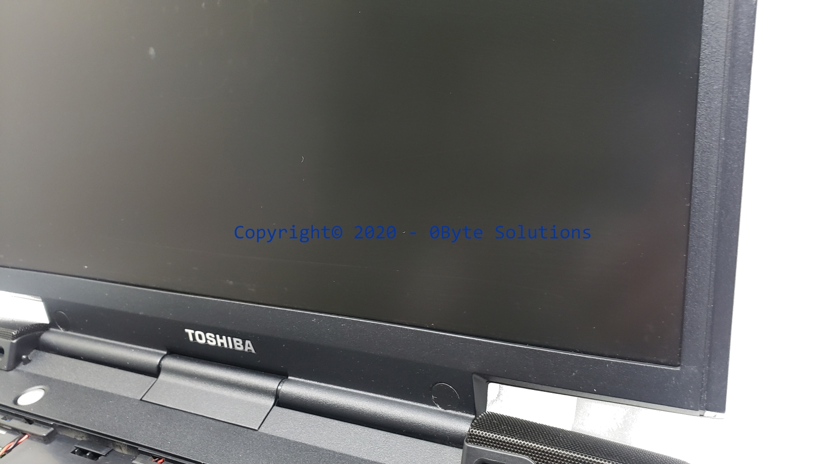 Toshiba Satellite Pro 6100 (PS610U-JM3N89) Notebook with CPU