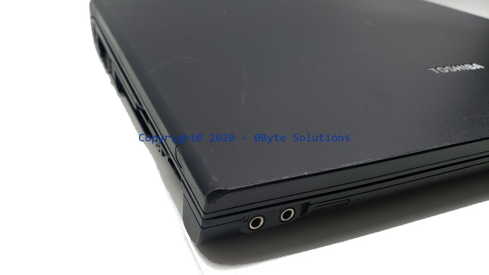 Toshiba Satellite Pro 6100 (PS610U-JM3N89) Notebook with CPU