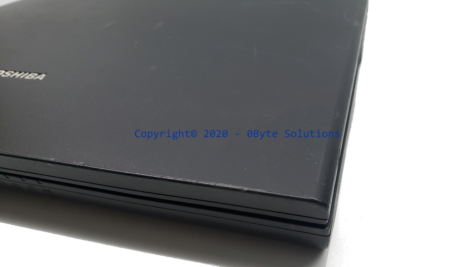 Toshiba Satellite Pro 6100 (PS610U-JM3N89) Notebook with CPU