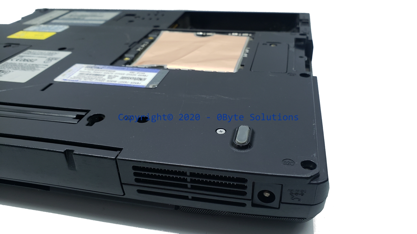 Toshiba Satellite Pro 6100 (PS610U-JM3N89) Notebook with CPU