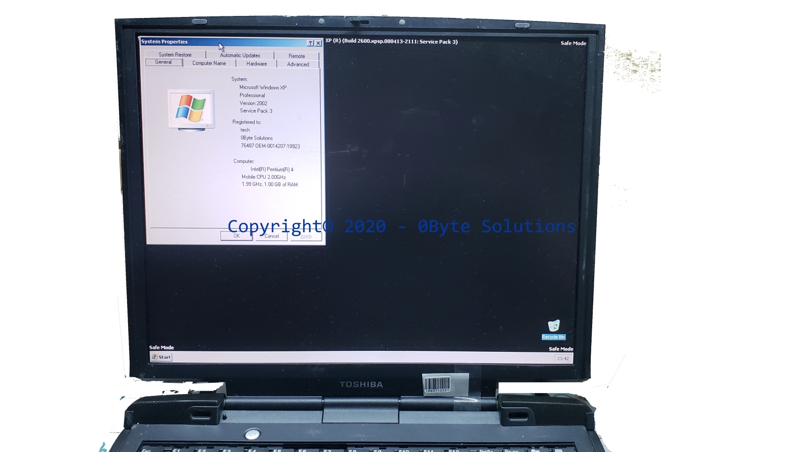 Toshiba Satellite Pro 6100 (PS610U-JM3N89) Notebook with CPU