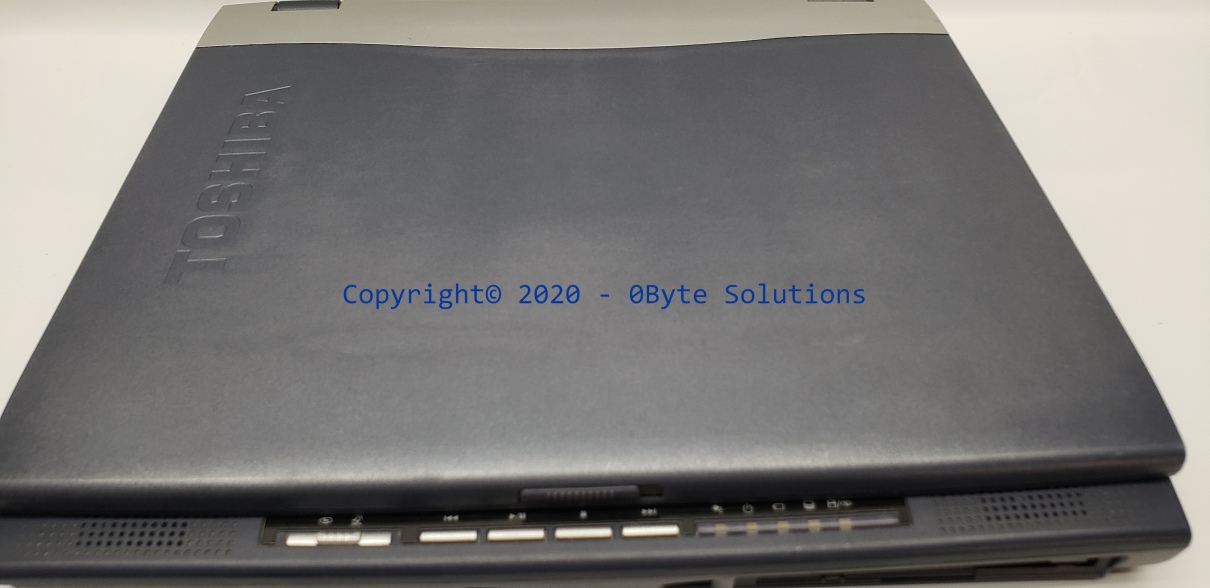 VINTAGE Toshiba Satellite 1805 Notebook/Laptop with 32GB SSD, Serial & Parallel Ports, CPU & RAM