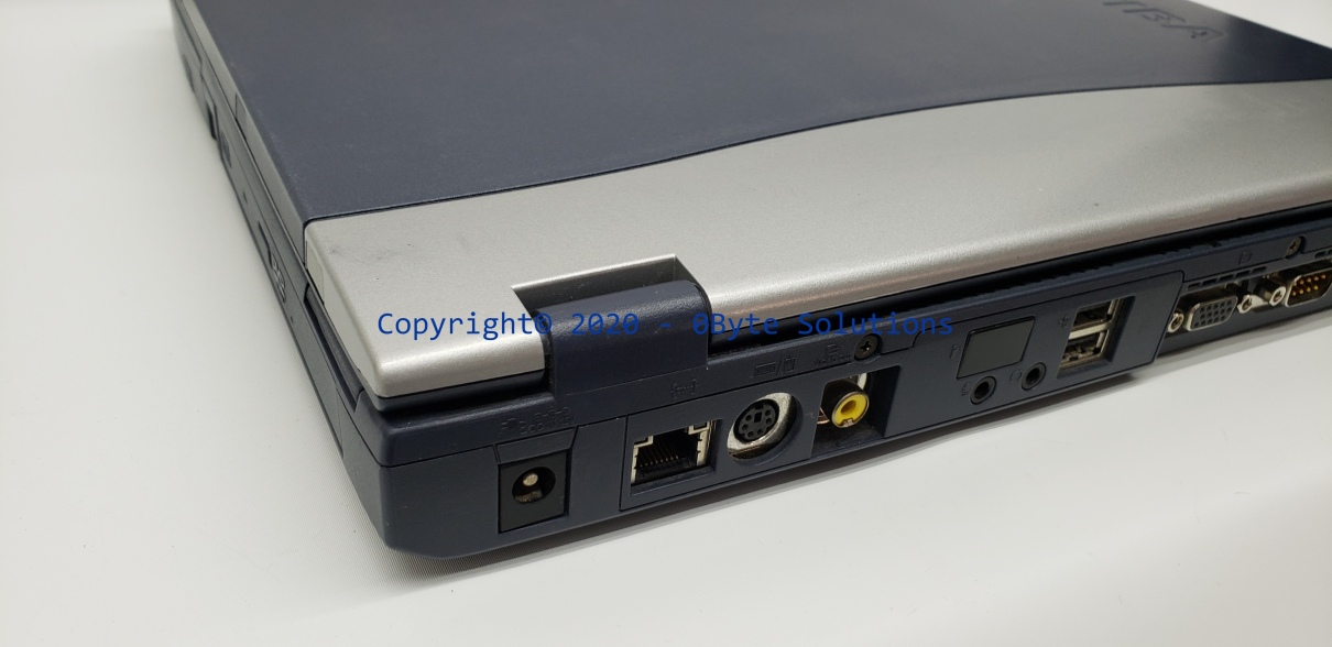 VINTAGE Toshiba Satellite 1805 Notebook/Laptop with 32GB SSD, Serial & Parallel Ports, CPU & RAM