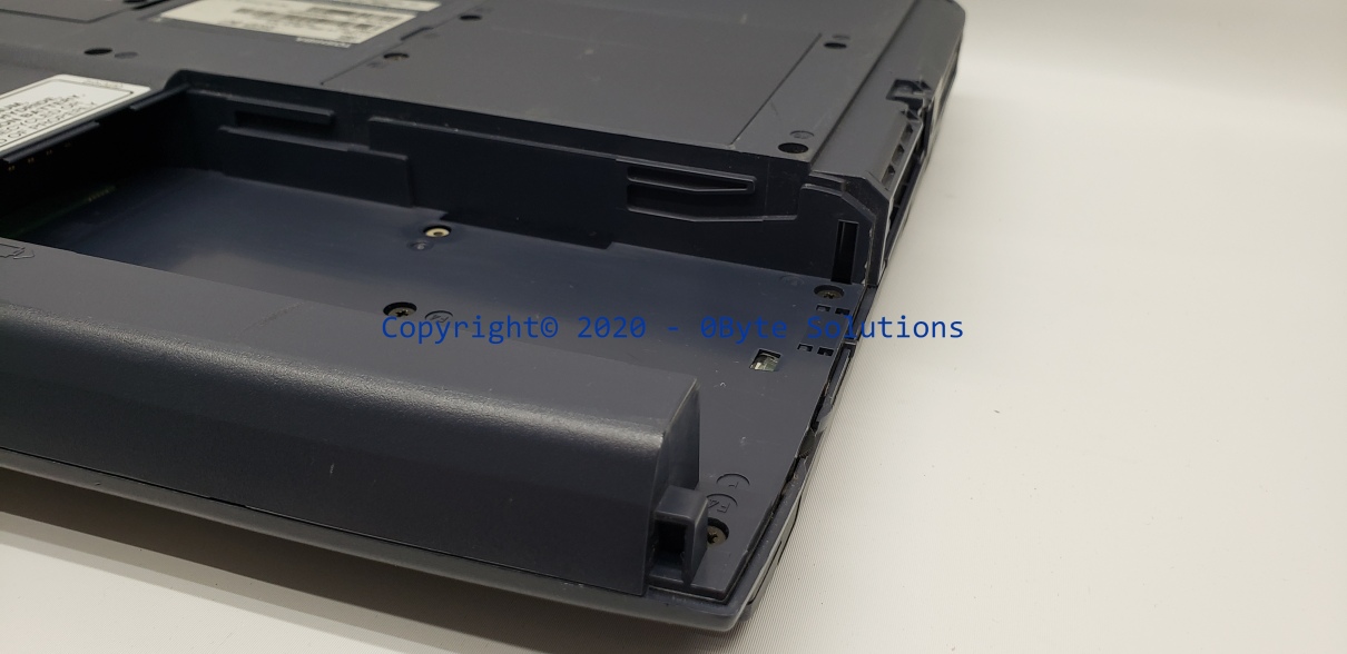 VINTAGE Toshiba Satellite 1805 Notebook/Laptop with 32GB SSD, Serial & Parallel Ports, CPU & RAM