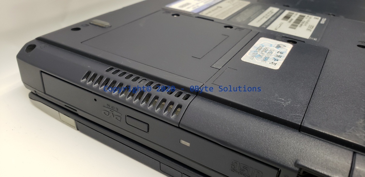 VINTAGE Toshiba Satellite 1805 Notebook/Laptop with 32GB SSD, Serial & Parallel Ports, CPU & RAM