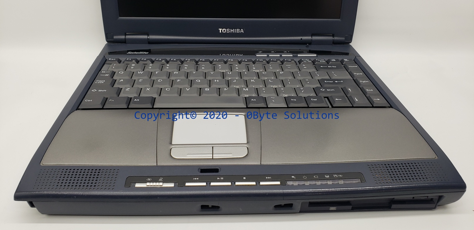 VINTAGE Toshiba Satellite 1805-S204 Notebook with 3½