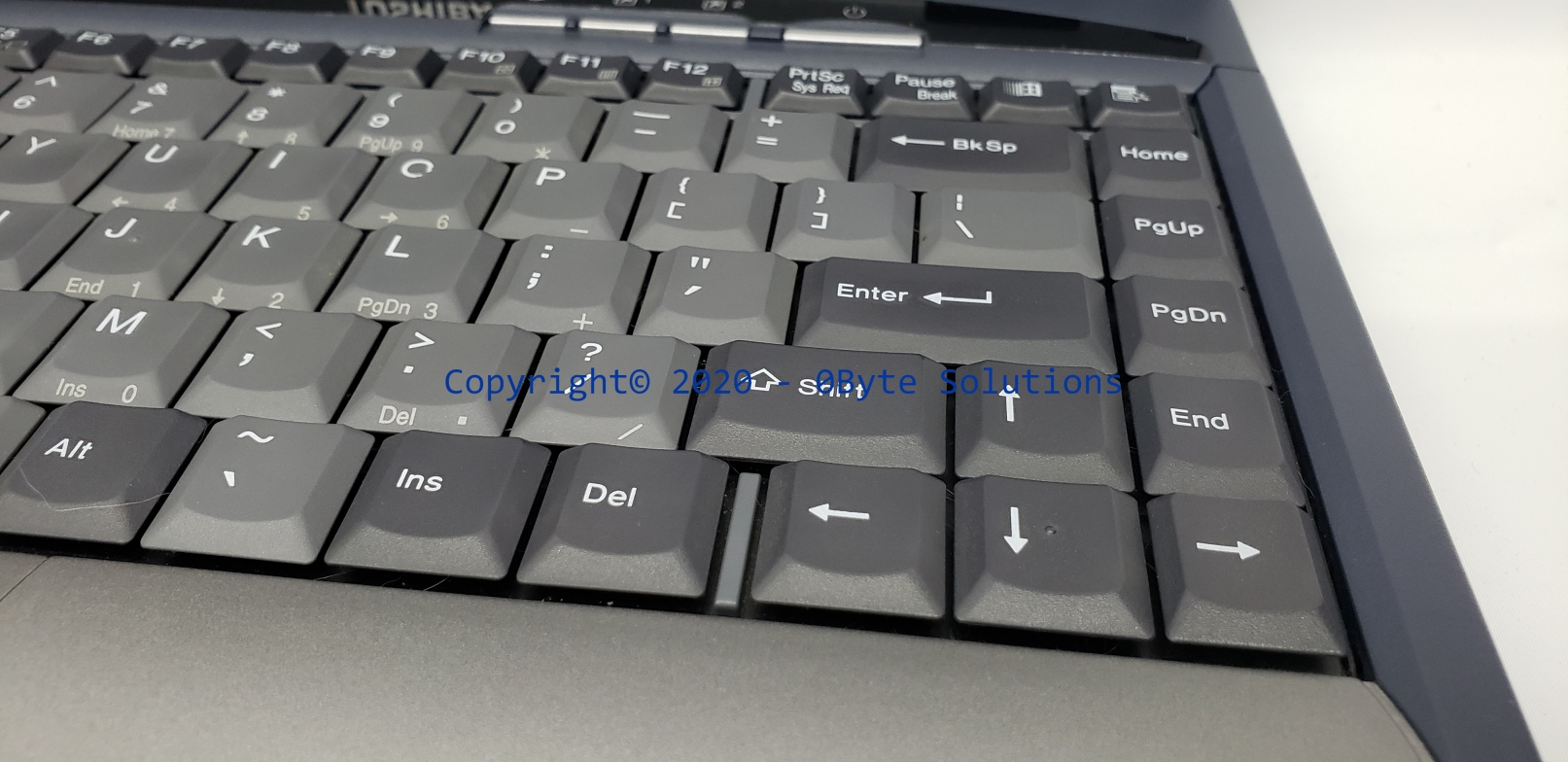 VINTAGE Toshiba Satellite 1805-S204 Notebook with 3½