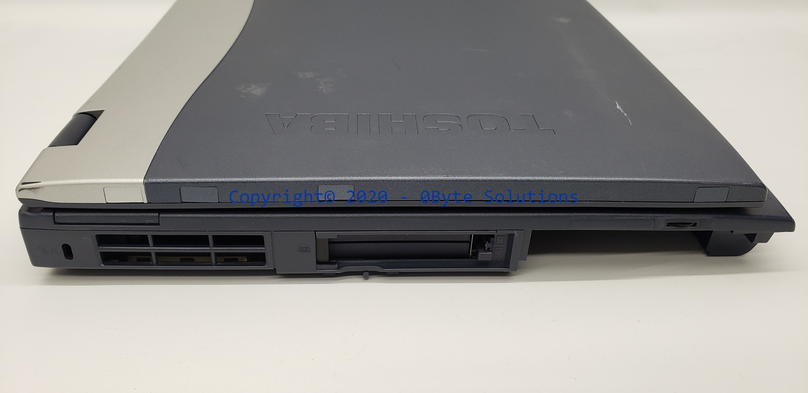 VINTAGE Toshiba Satellite 1805-S204 Notebook with 32GB SSD, 3½