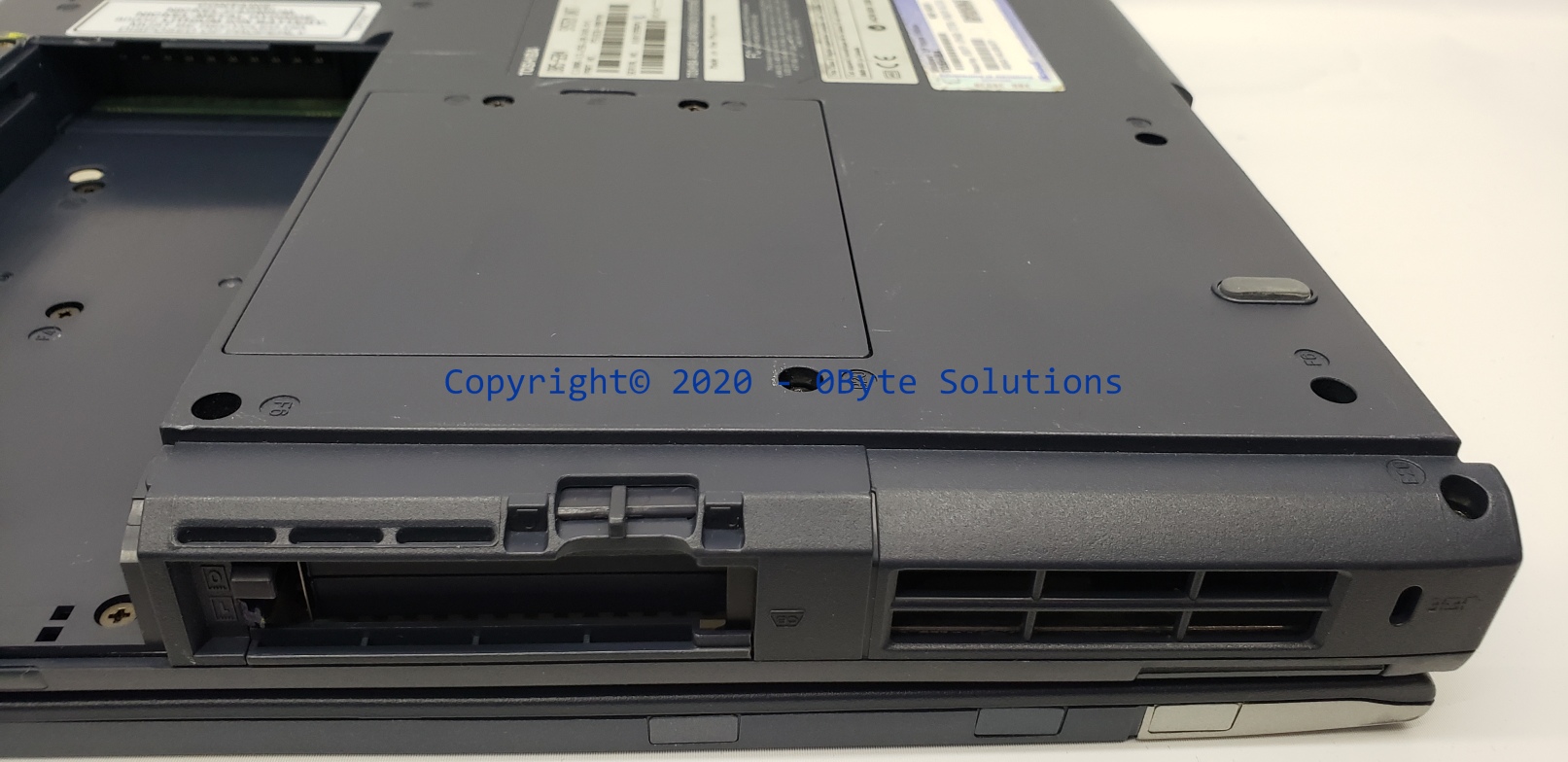 VINTAGE Toshiba Satellite 1805-S204 Notebook with 32GB SSD, 3½