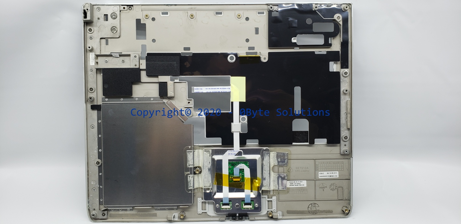 Toshiba EAEW3002018 Palmrest/Cover with TouchPad