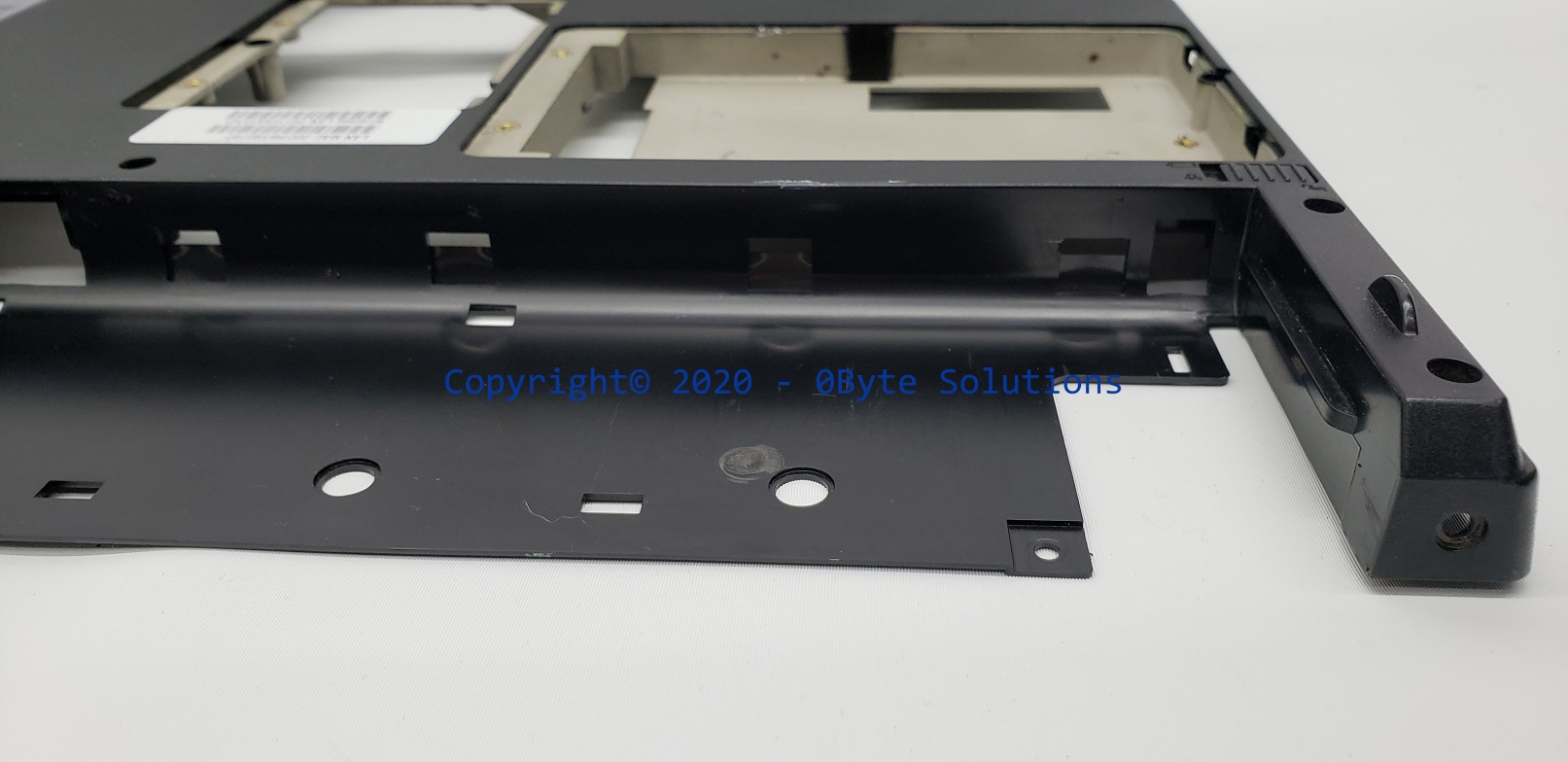 Toshiba 33EW3BA0046 Bottom Case with Speakers