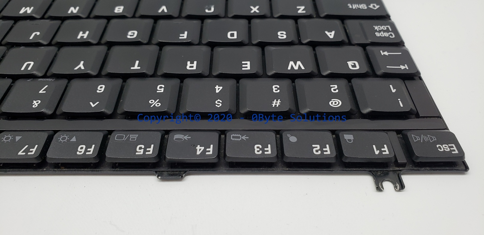 Toshiba K000016050/NSK-T4301/99.N5682.301/PK13CW10100 Rev:A00 Notebook Keyboard