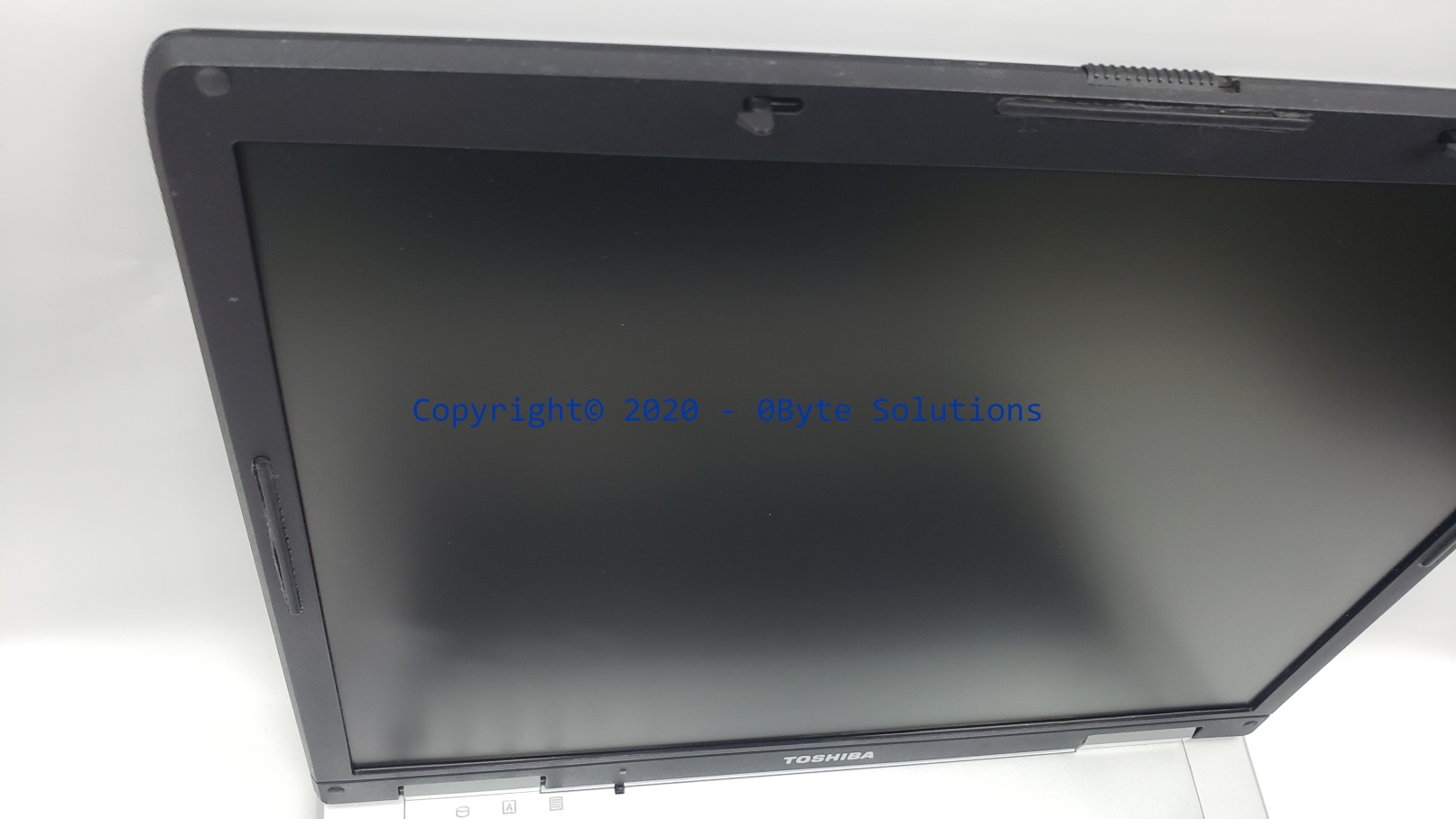 VINTAGE Toshiba Satellite L25-S1216 (PSL2XU-02400J) Notebook with CPU & RAM