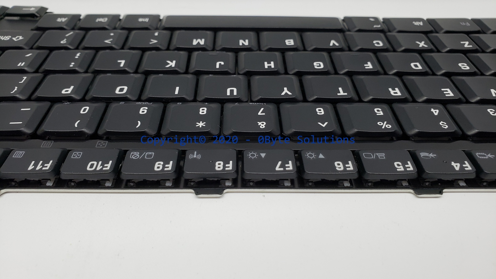 Toshiba/Chicony K000016050/MB-03433US-698/PK13CW10200 Notebook Keyboard