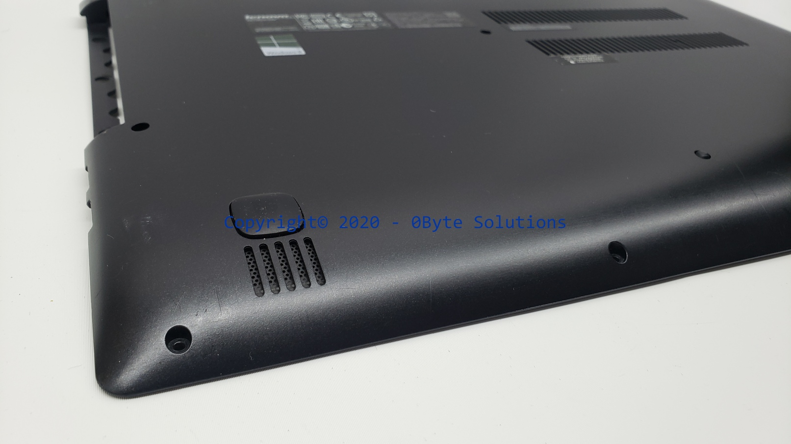 Lenovo 460.00Z0Z.0003/5CB0F76746 Bottom Case