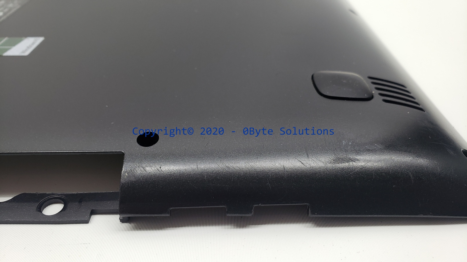 Lenovo 460.00Z0Z.0003/5CB0F76746 Bottom Case