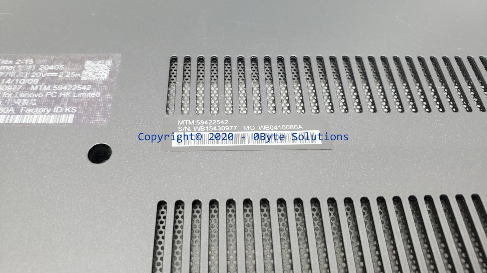 Lenovo 460.00Z0Z.0003/5CB0F76746 Bottom Case